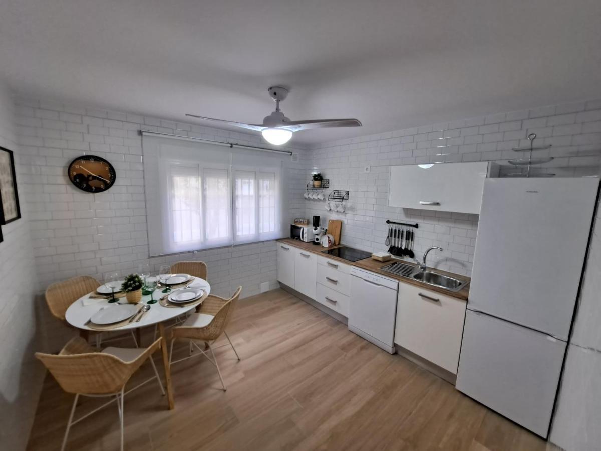 Apartamento Jerez 2022 เฮเรซ เด ลาฟรอนเตรา ภายนอก รูปภาพ